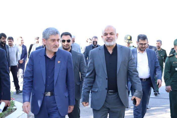در سفر وزیر کشور به شیراز چه گذشت