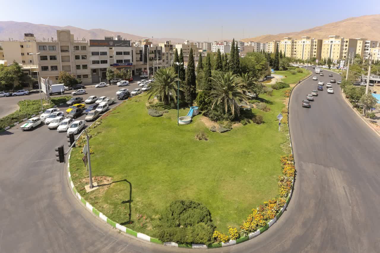 میدان مطهری، خاطره‌ای که به یادگار باقی خواهد ماند/ اصلاحات هندسی، راهکار شهرداری شیراز برای روان‌سازی ترافیک و صیانت از هویت شهری
