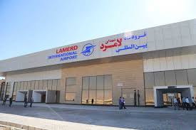 طوفان با سرعت ۱۳۲ کیلومتر موجب تخریب شبکه برج مراقبت فرودگاه لامرد شد