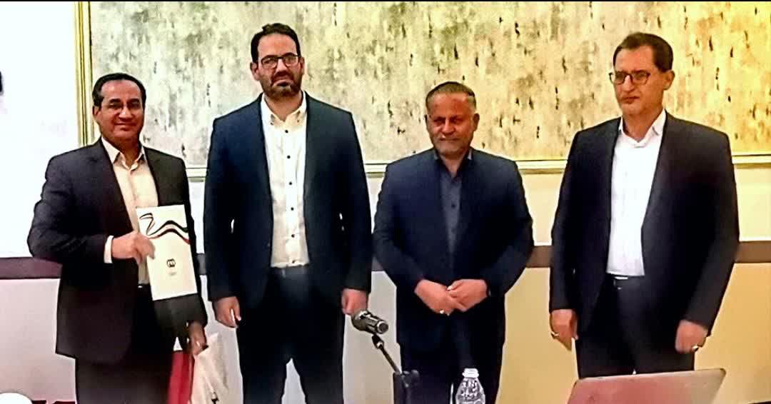 فارس در صدر/ تقدیر ملی از روابط‌عمومی و دبیر هیئت ورزش‌های همگانی فارس در بزرگ‌ترین گردهمایی کشور