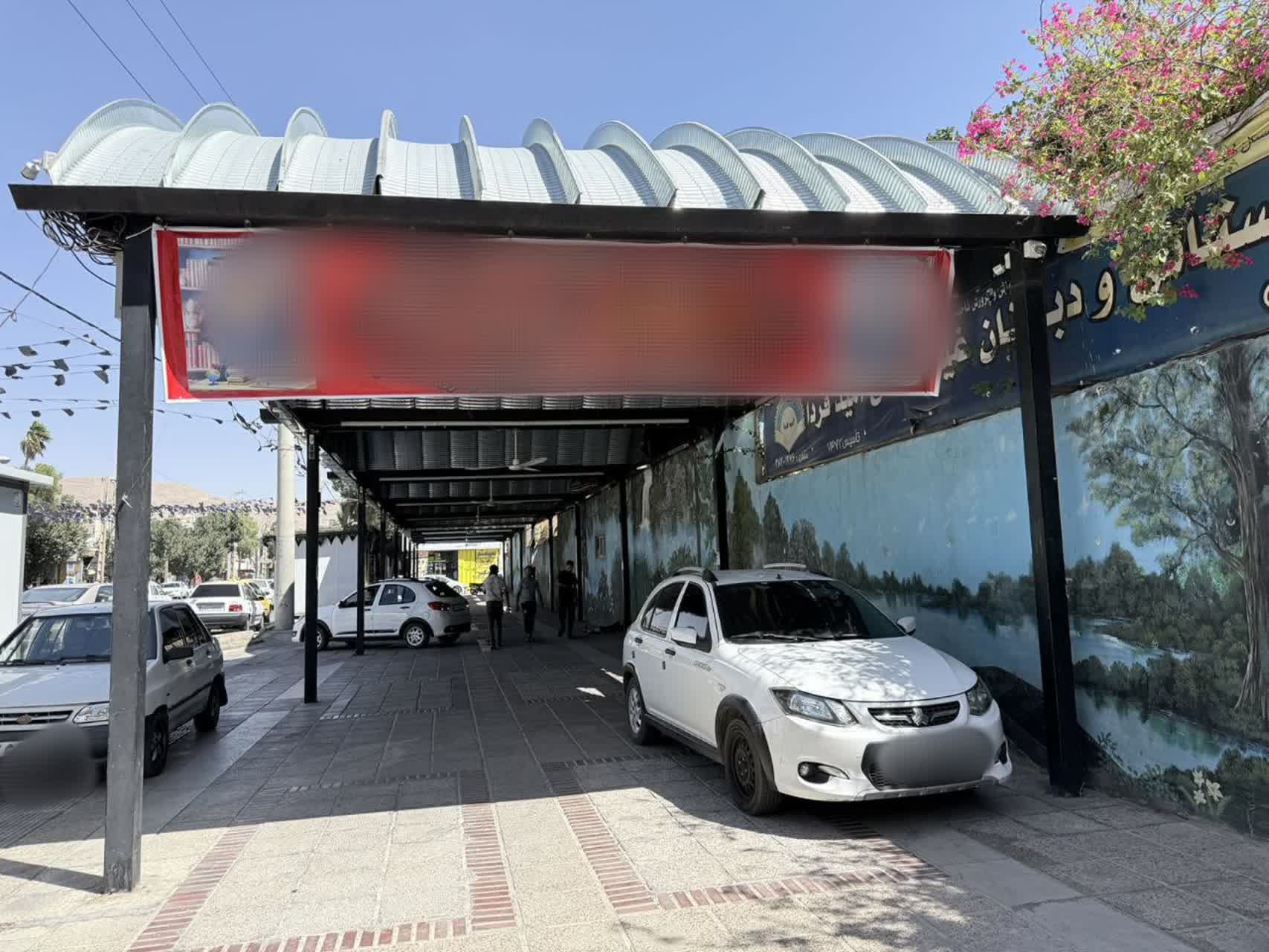 خدشه به شکوه مراسمات عزاداری شیراز با سازه های نامتناسب و غیرکارشناسی