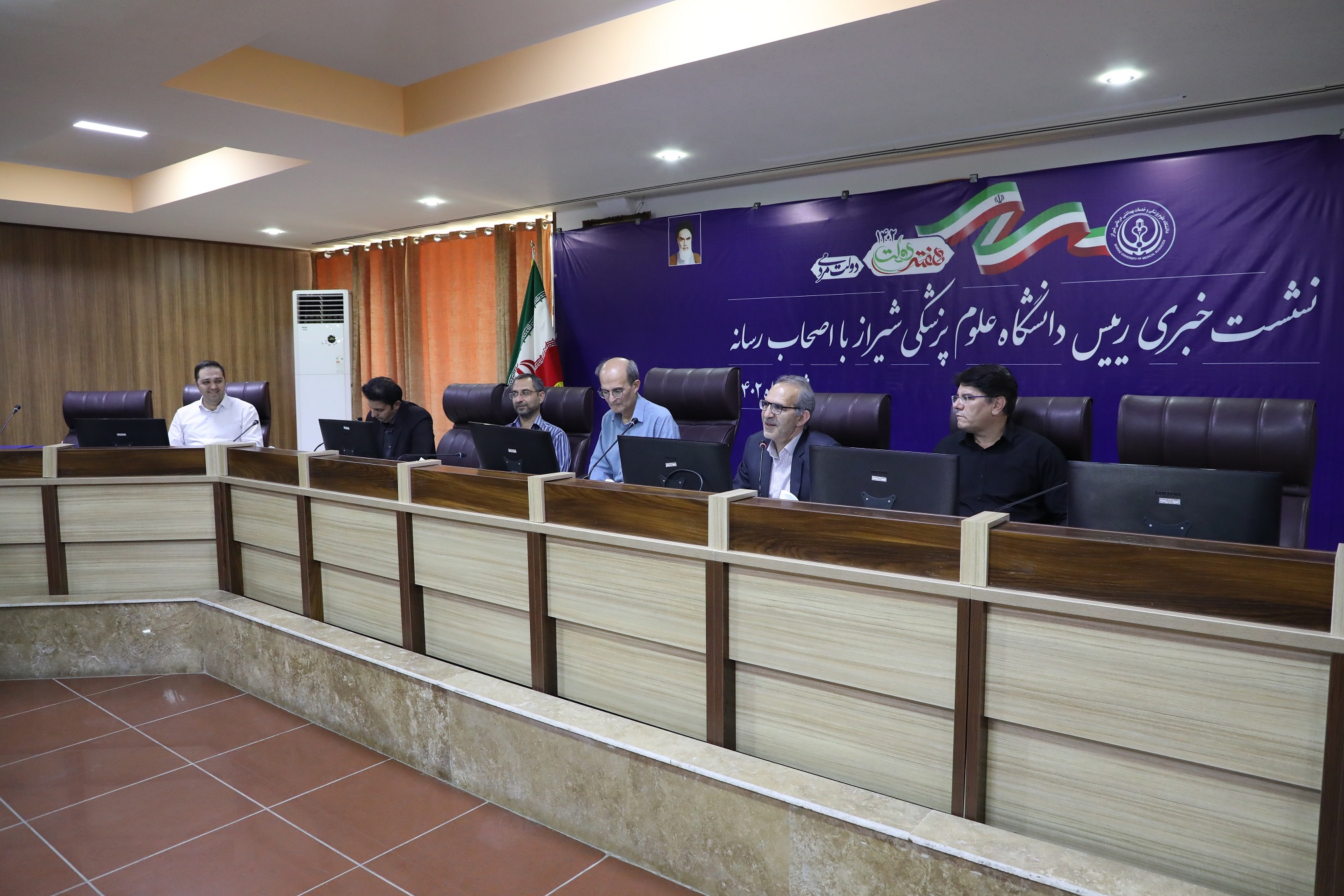بهره برداری از 66 پروژه عمرانی عرصه سلامت فارس به مناسبت هفته دولت